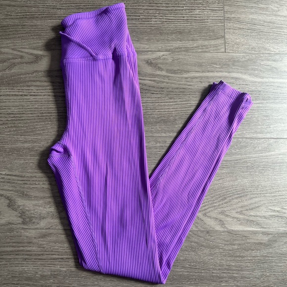 Year of Ours Purple Size M Ribbed Veronica Leggings - Picture 1 of 10